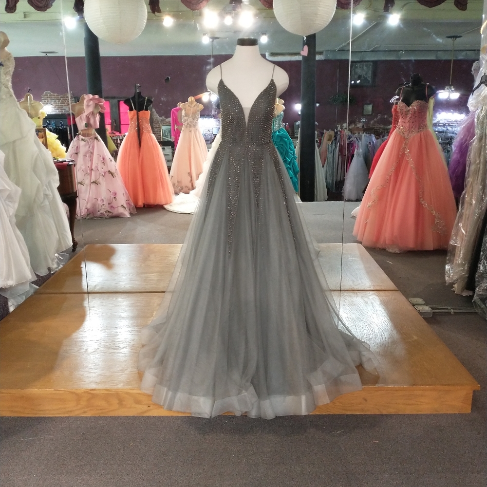 Karishma prom dress
